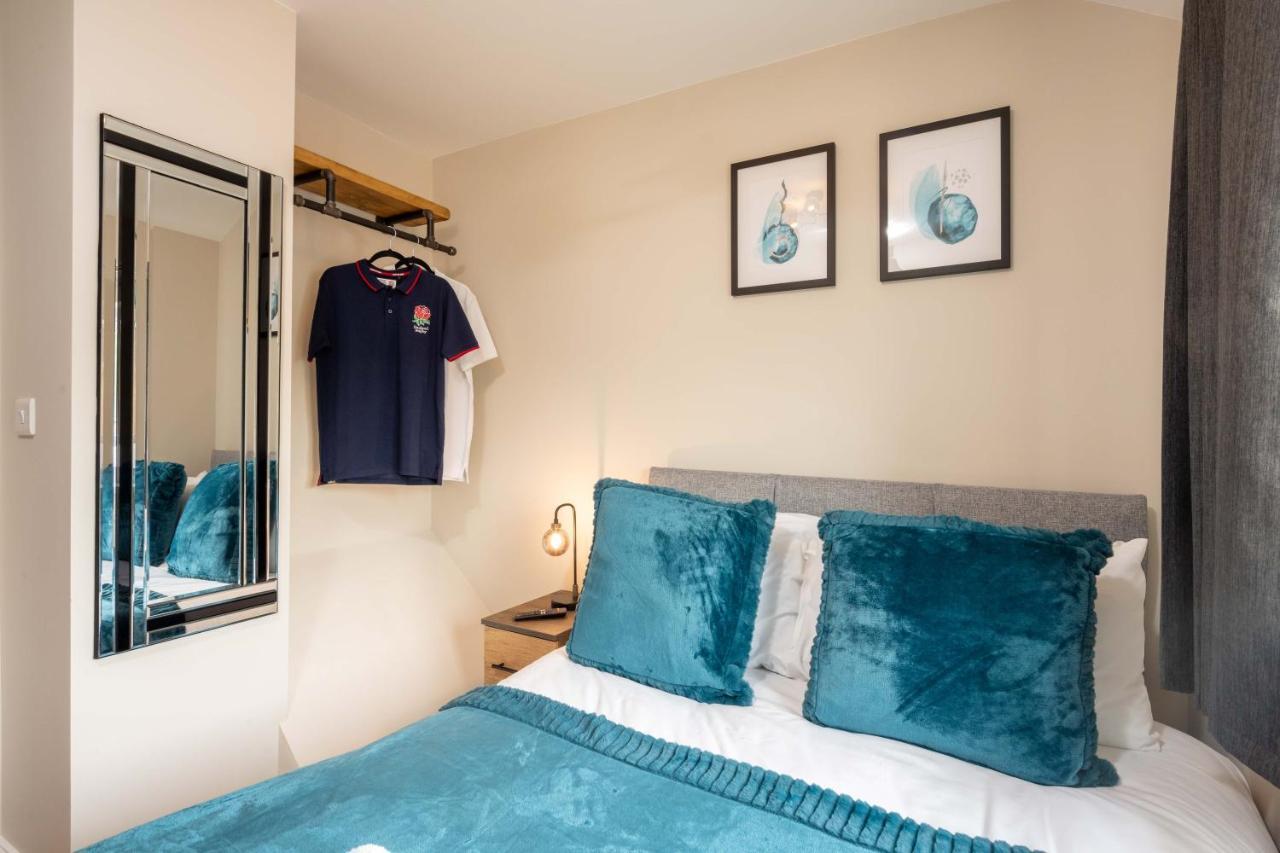 The Oaklands - Luxury Spacious 6-Bed, Near Solihull, Birmingham City, Jlr, Nec, Airport, Resorts World, Hs2 Dış mekan fotoğraf